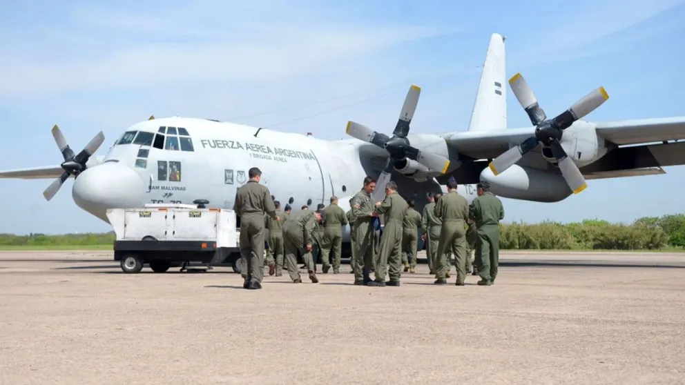Primera evacuación de argentinos desde Israel: vuelo de la Fuerza Aérea llega a Roma