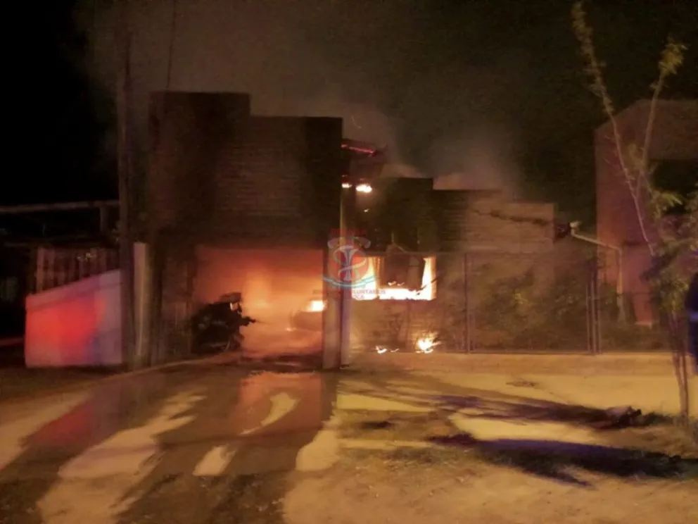 Incendio en Alta Barda: La familia de los abuelos comenzó una colecta para recuperar algo de lo perdido 