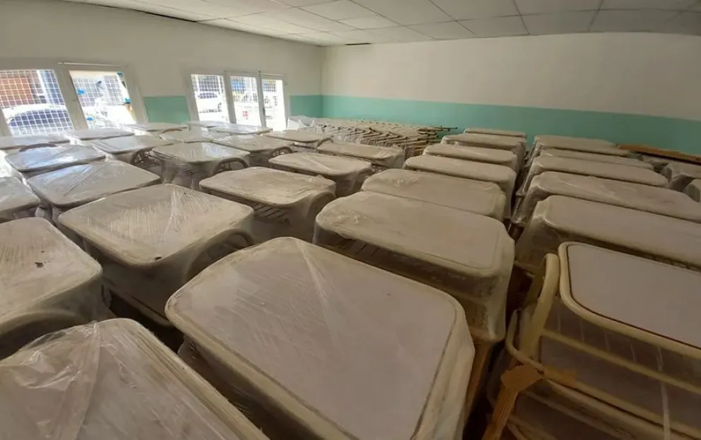 Continua la renovación de la Escuela 95 de Roca