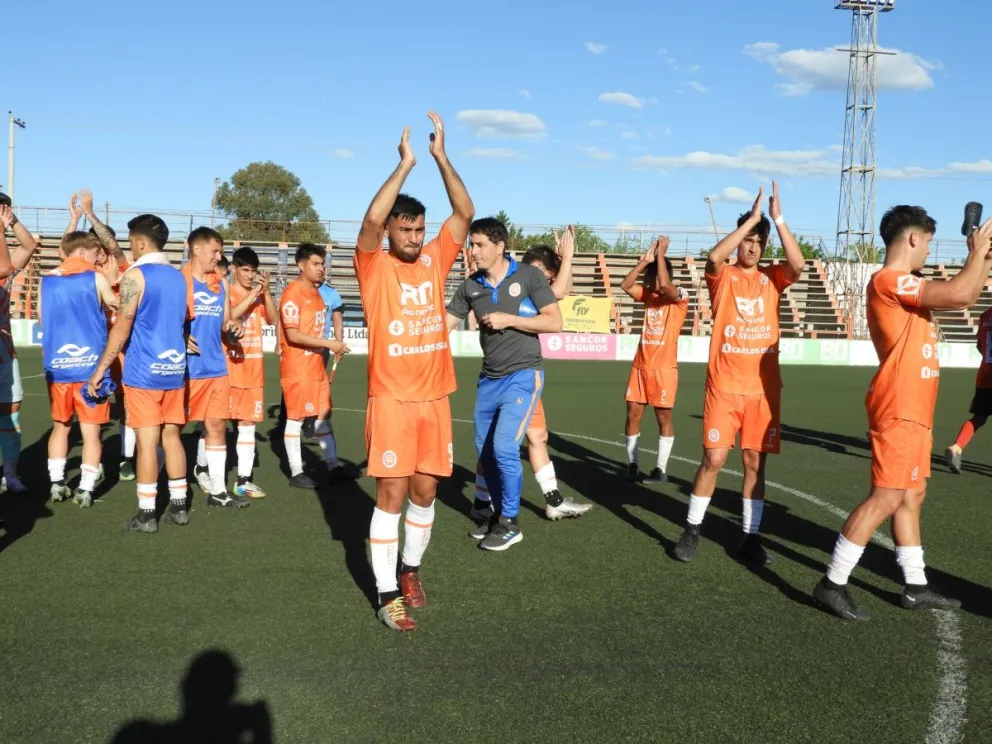 Hoy juega Deportivo Roca por las semifinales de la LDC 