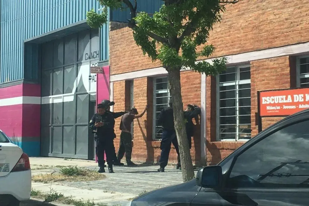 Los demoraron en el marco de una investigación por el robo a un mayorista