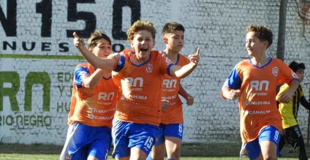 El Deportivo Roca apuesta por el bienestar de sus atletas con apoyo psicológico y psicopedagógico
