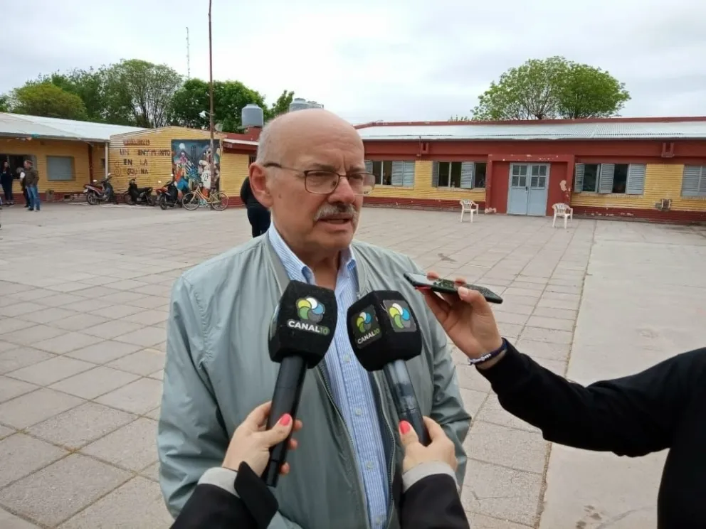 Di Giacomo: “No hace falta ser un profesional de la salud mental para darse cuenta las diferencias que hay entre alguien que tiene responsabilidad y seriedad”