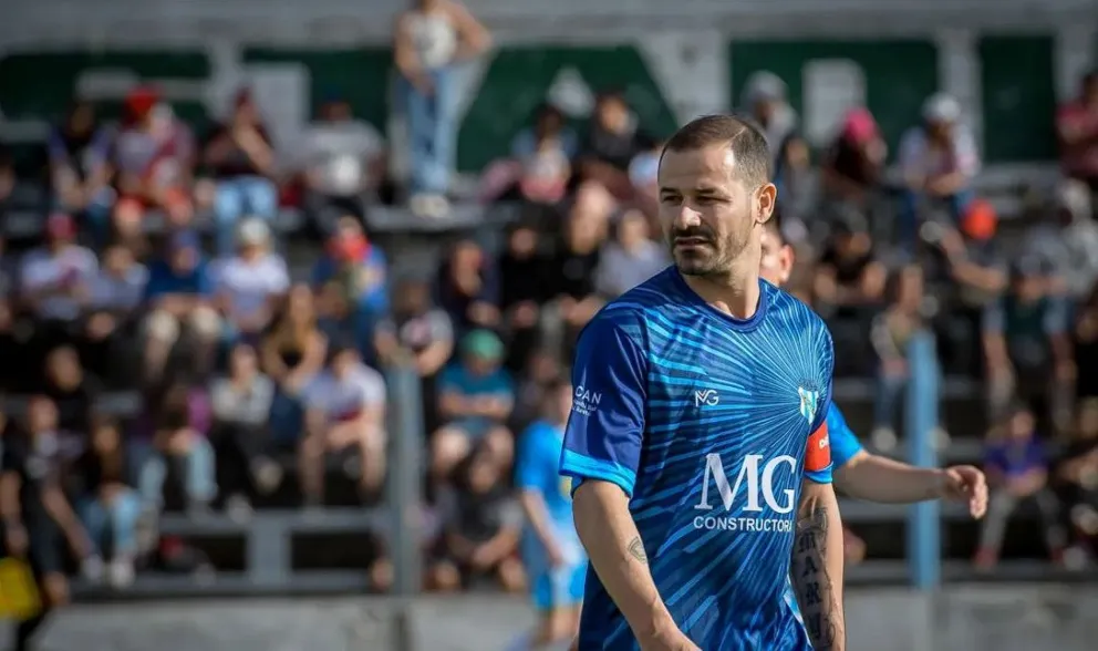 Exitoso debut de Rodrigo Mora en un equipo de Río Negro