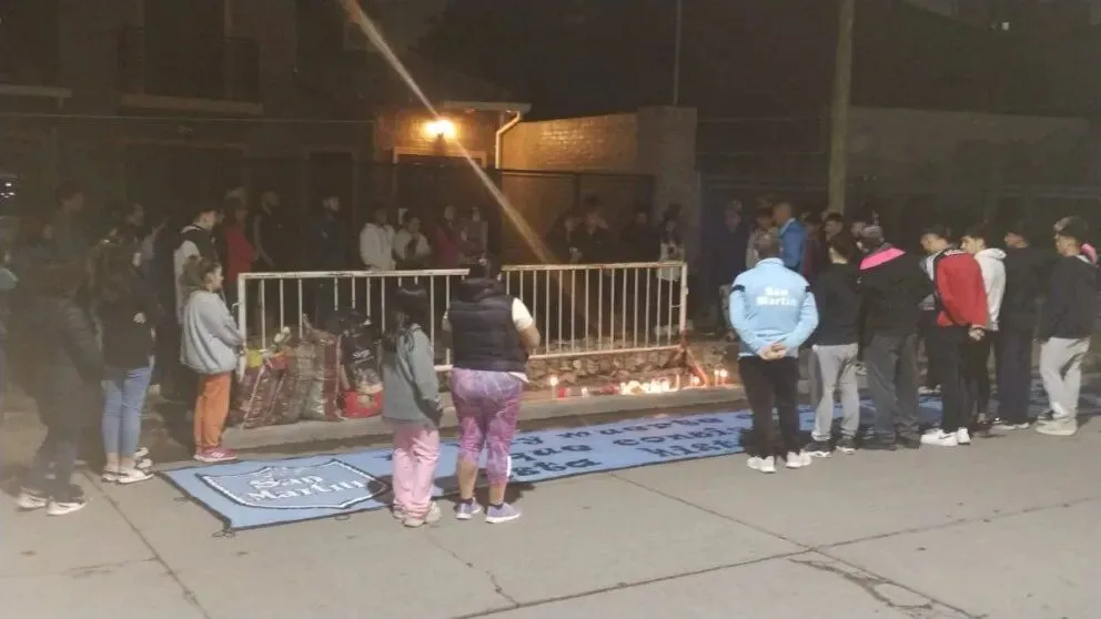 A una semana de la tragedia de Cipolletti, el Club San Martín realizó un sentido homenaje a Felipe