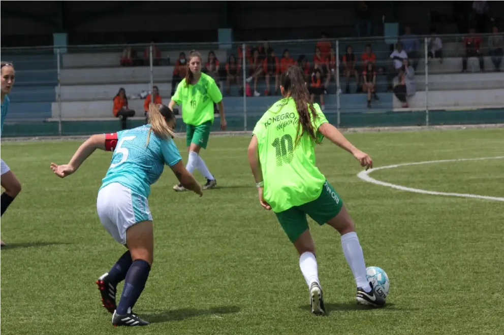 ¡No te pierdas el "Encuentro de Fútbol Femenino" este finde en Roca!