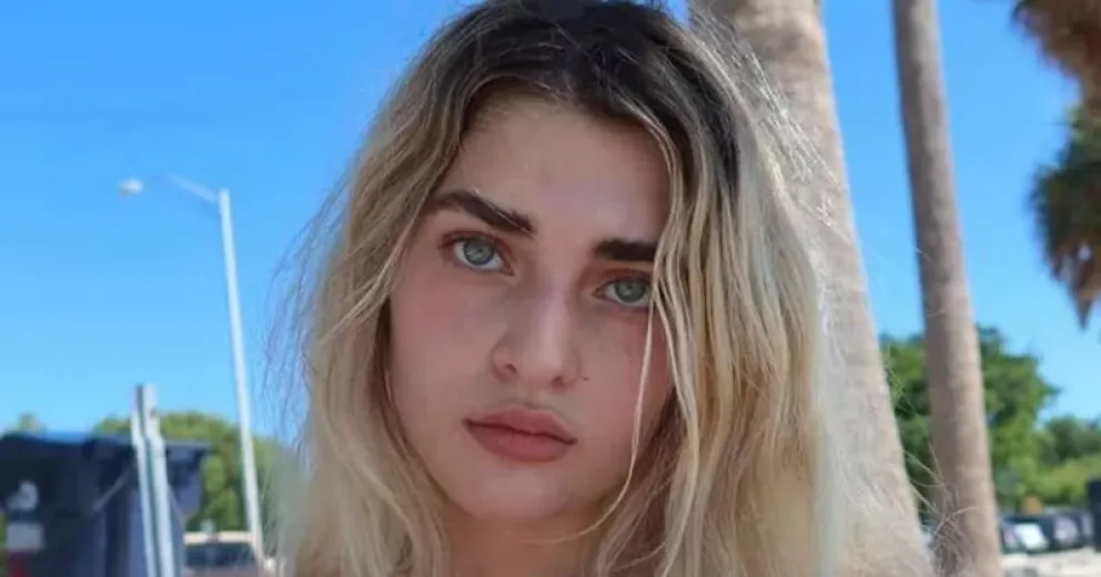 Marta Fort revoluciona las playas con su microbikini de lujo