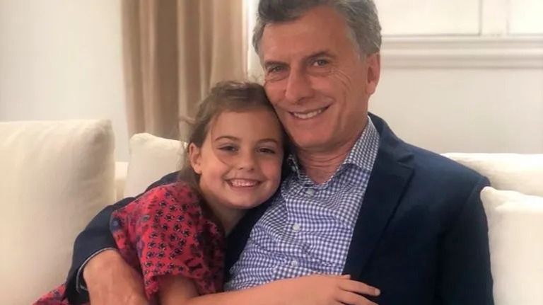 La inesperada influencia política de Antonia Macri en su padre: le aconsejó que vote a Milei