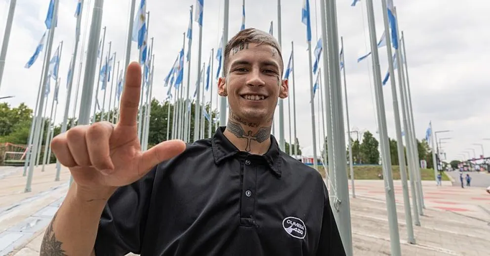 Escandaloso cruce entre L-Gante y Andy Kusnetzoff en PH