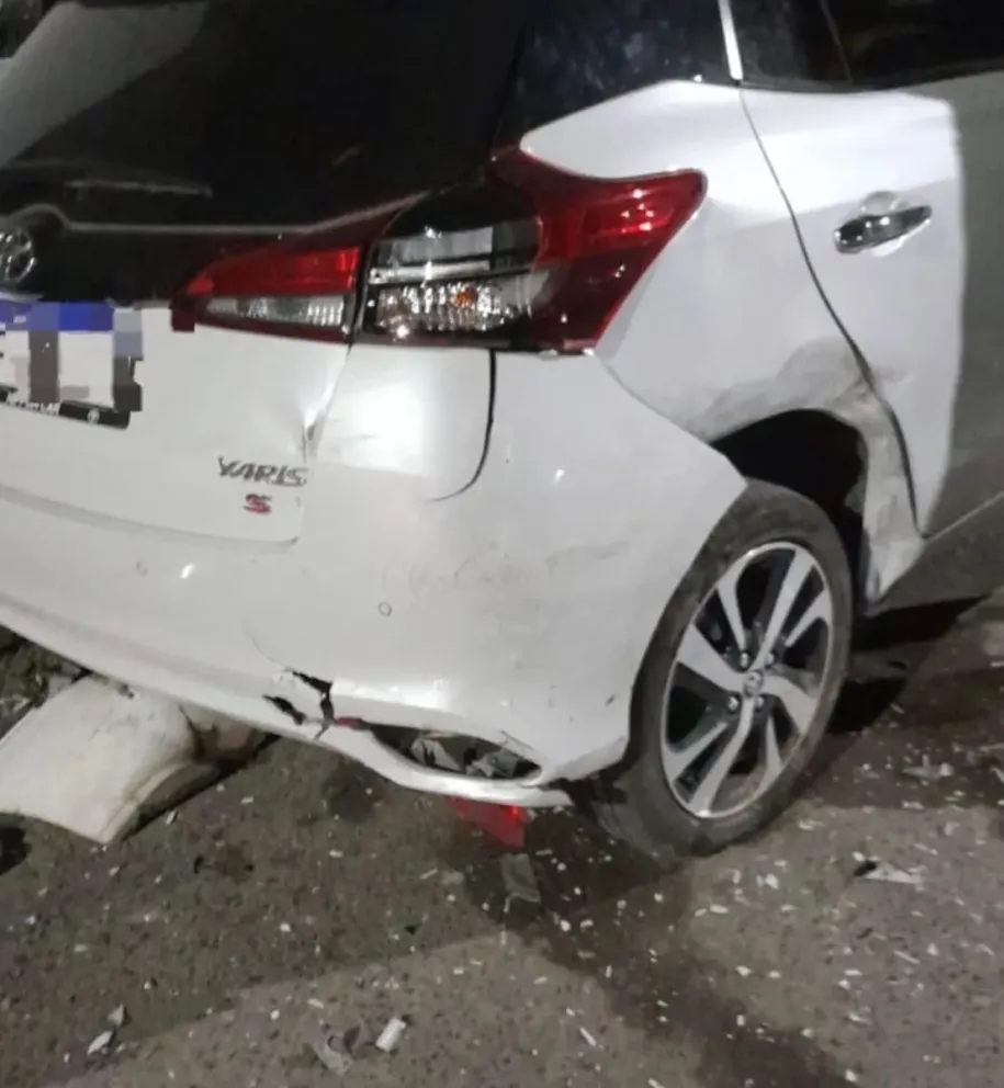 Accidente múltiple en el centro de Choele Choel protagonizado por un conductor sin licencia
