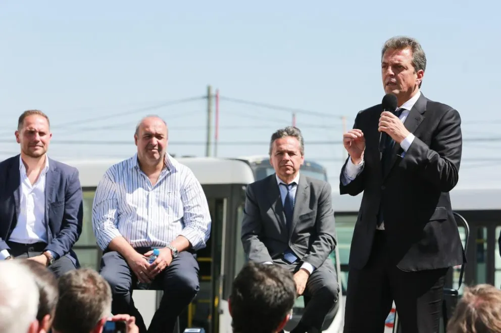 Sergio Massa visitó Río Cuarto y anunció la ampliación del Sistema SUBE