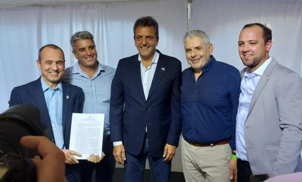 Sergio Massa en Río Negro: "no fue sólo una visita, es la confirmación de un compromiso"