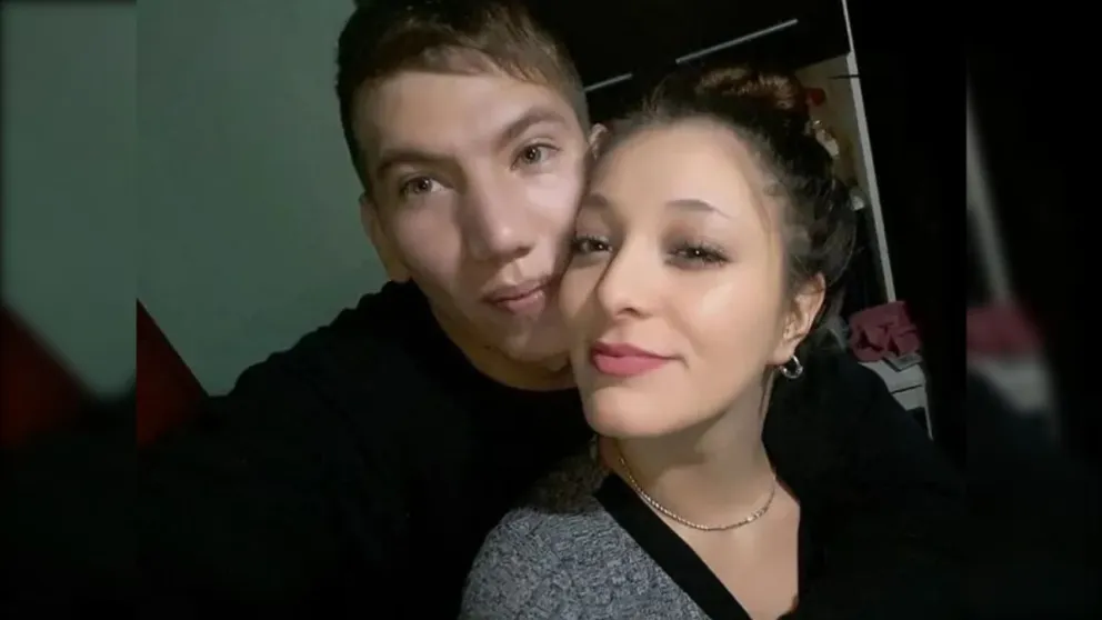 Murió el policía que ayer había asesinado a su esposa de un disparo
