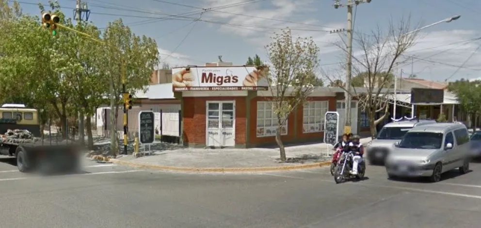 Detuvieron a dos personas que asaltaron una panadería
