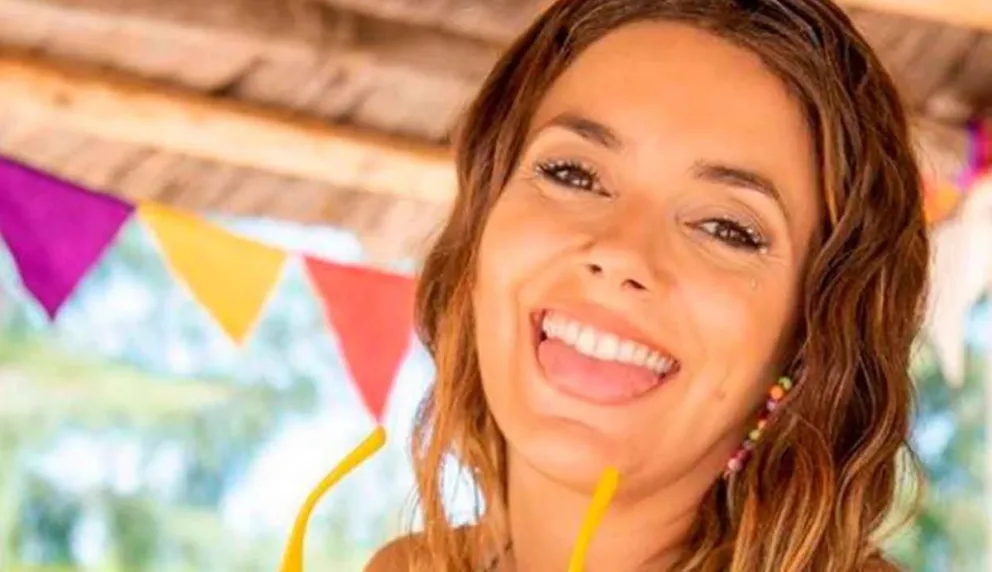 Natalie Pérez revoluciona el verano con su microbikini desde el Caribe