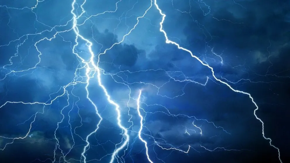 ¡Atención!: emitieron un alerta amarillo por lluvias y tormenta eléctrica en la región