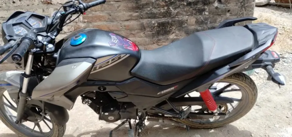 Secuestran dos motos y armas de fuego tras cuatro allanamientos en la región