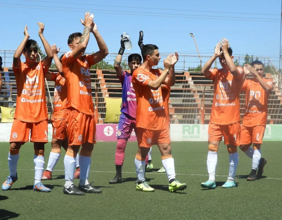 La Tercera división de Deportivo Roca juega hoy la primera final de la LDC 