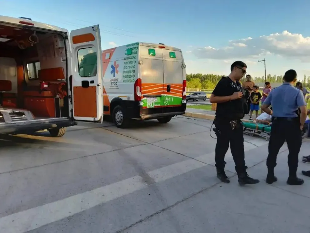 Cinco personas resultaron heridas tras un choque entre dos motos