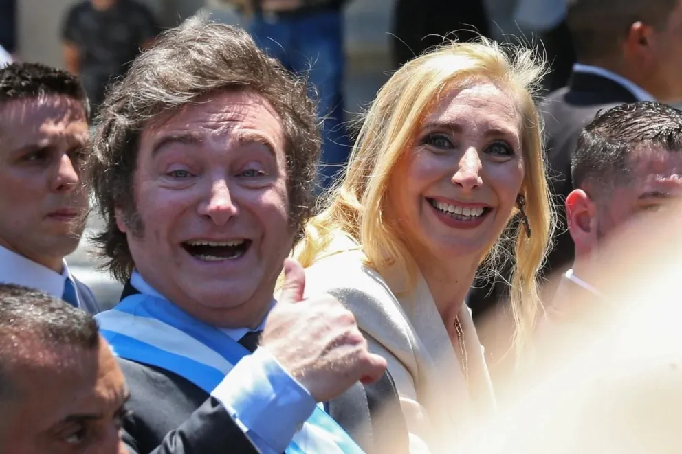 Javier Milei modifica decreto de Macri para sumar a su hermana al Poder Ejecutivo