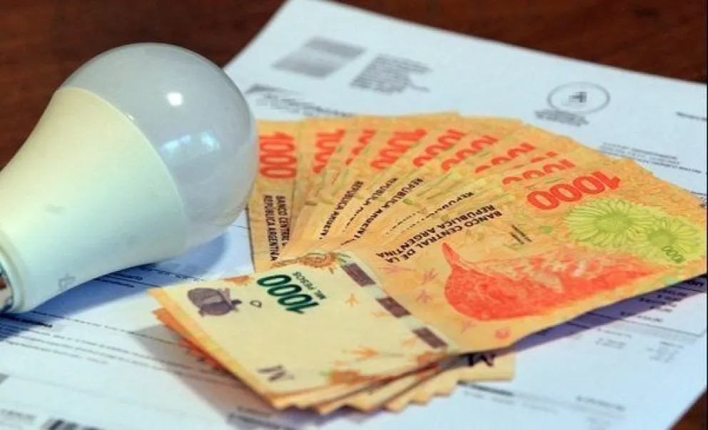 Le hicieron el “Cuento del Tío” a una abuela y robaron su jubilación en Roca