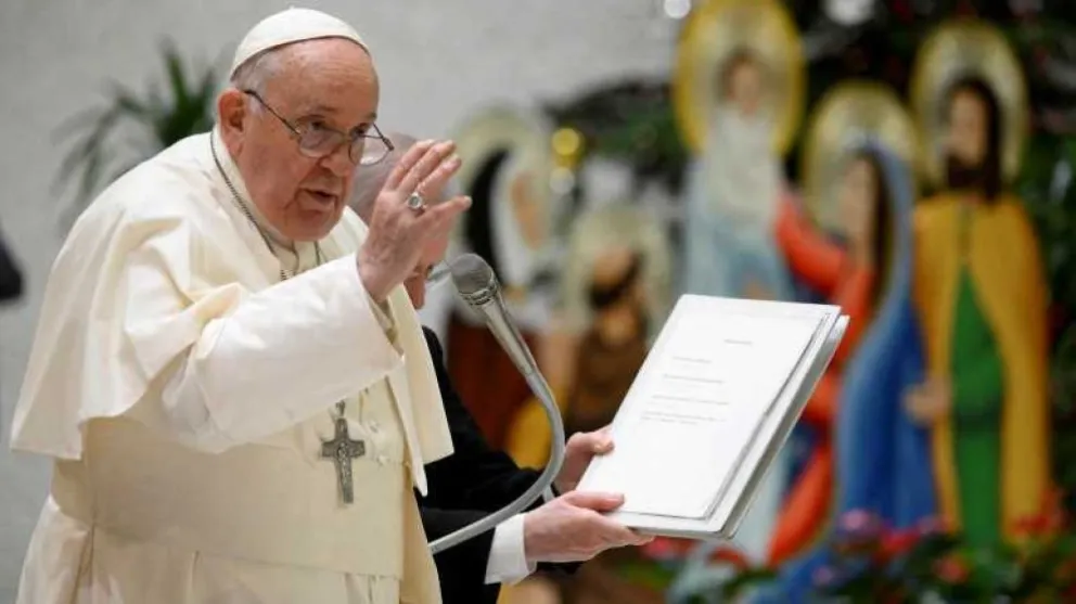 El Vaticano permite bendiciones a parejas del mismo sexo sin reconocer el matrimonio