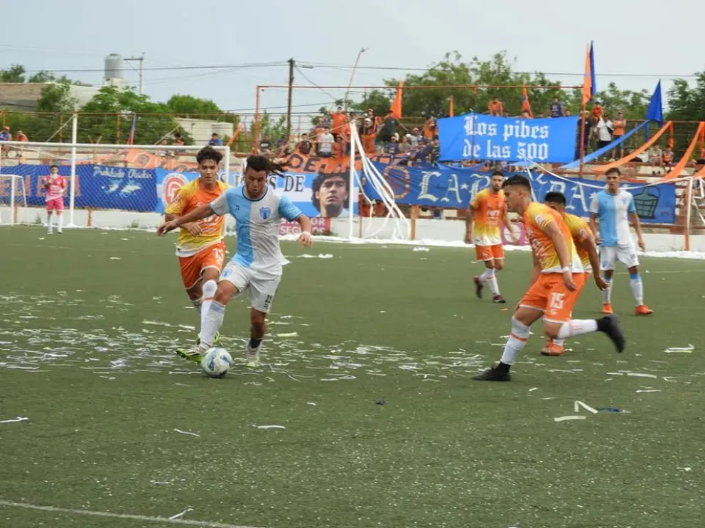 Empate sin goles en el cruce entre el Deportivo Roca y La Amistad de Cipo
