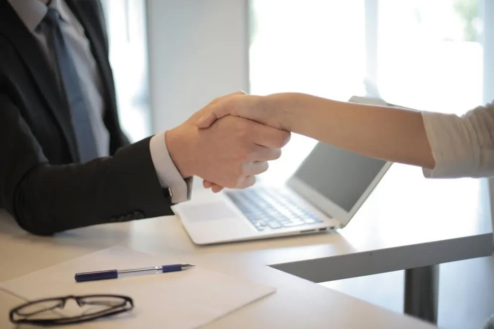 Recomendaciones clave para buscar trabajo en tiempos difíciles