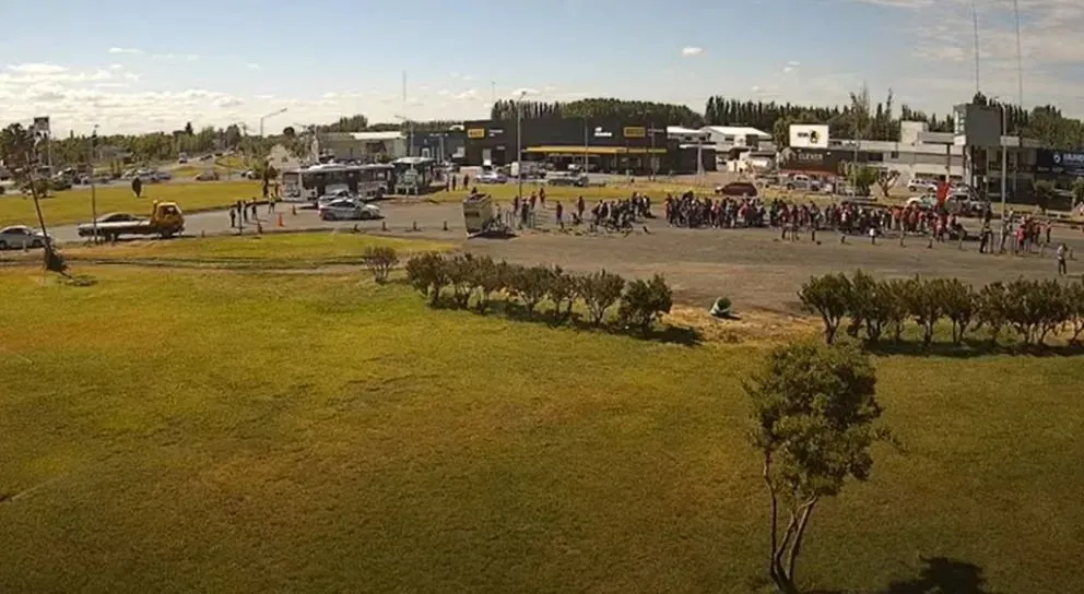 Tránsito interrumpido en la ruta 22 a la altura de Cipolletti