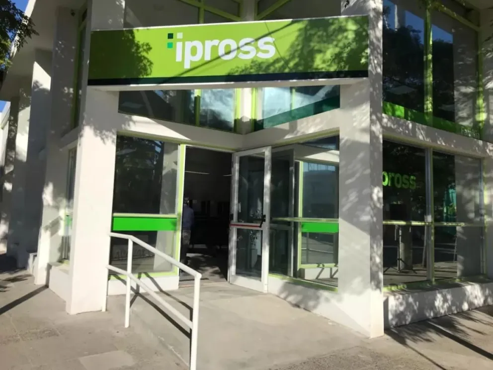 Anuncian que el servicio de farmacias para afiliados funciona con normalidad
