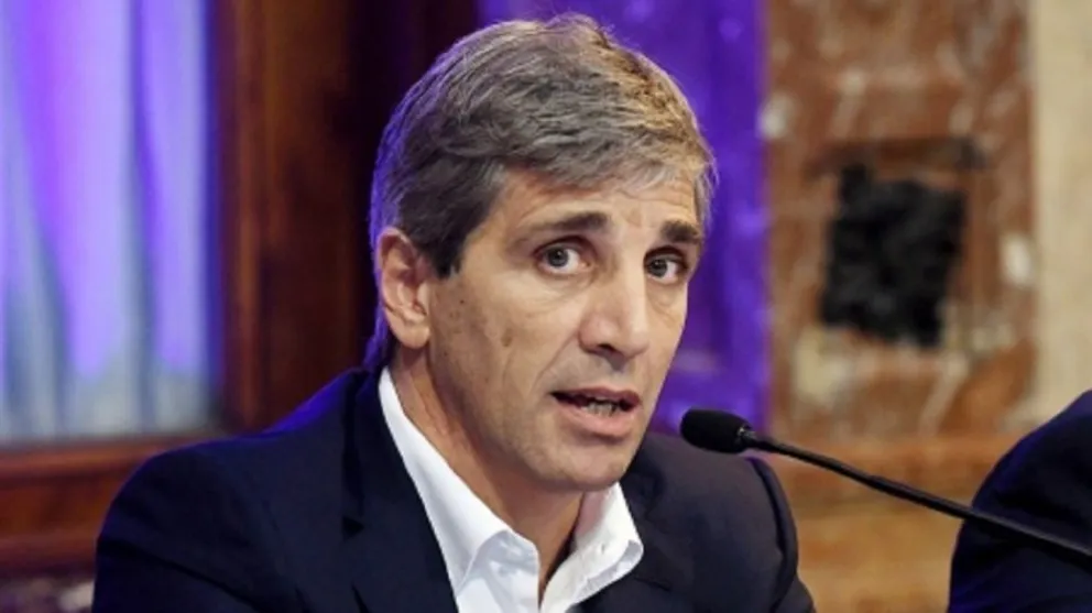 Caputo agradece el "sacrificio" de los argentinos en Navidad