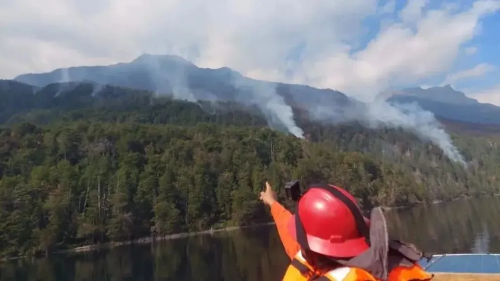 Weretilneck declara Emergencia Ignea por riesgo extremo de incendios