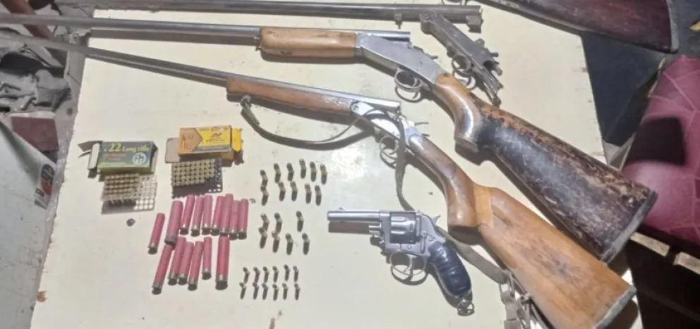 Secuestraron armas de fuego en el marco del asesinato de un hombre en el Alto Valle