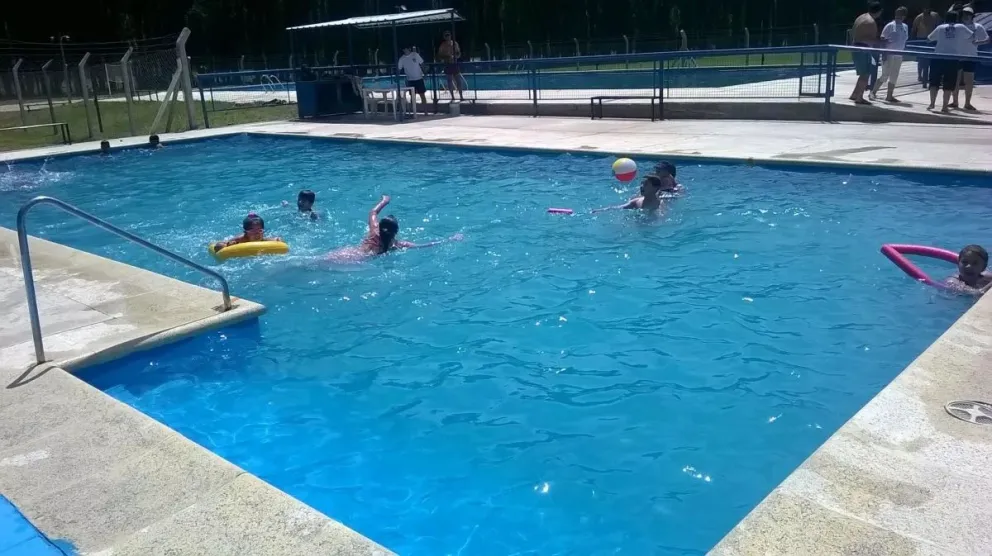 Ola de calor: Mirá todas las piletas de la ciudad y elegí a cuál ir para pasar el día