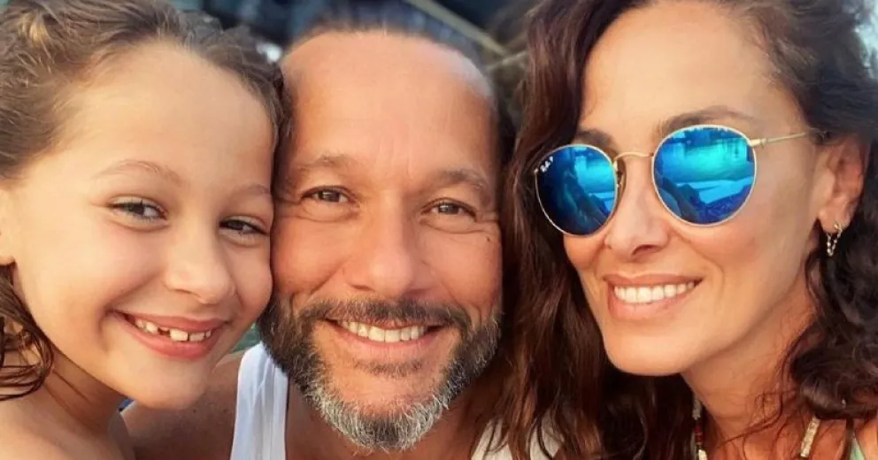 La vida de Nina Caccia, la hija de Diego Torres y Débora Bello, a sus 10 años