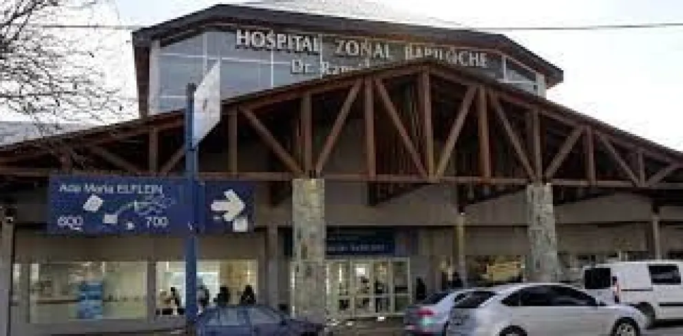 Solicitan dadores de sangre para las roquenses accidentadas camino a la cordillera