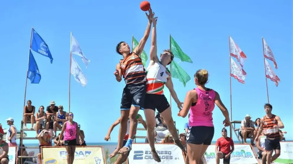 Se viene un torneo de Beach Handball en Roca 
