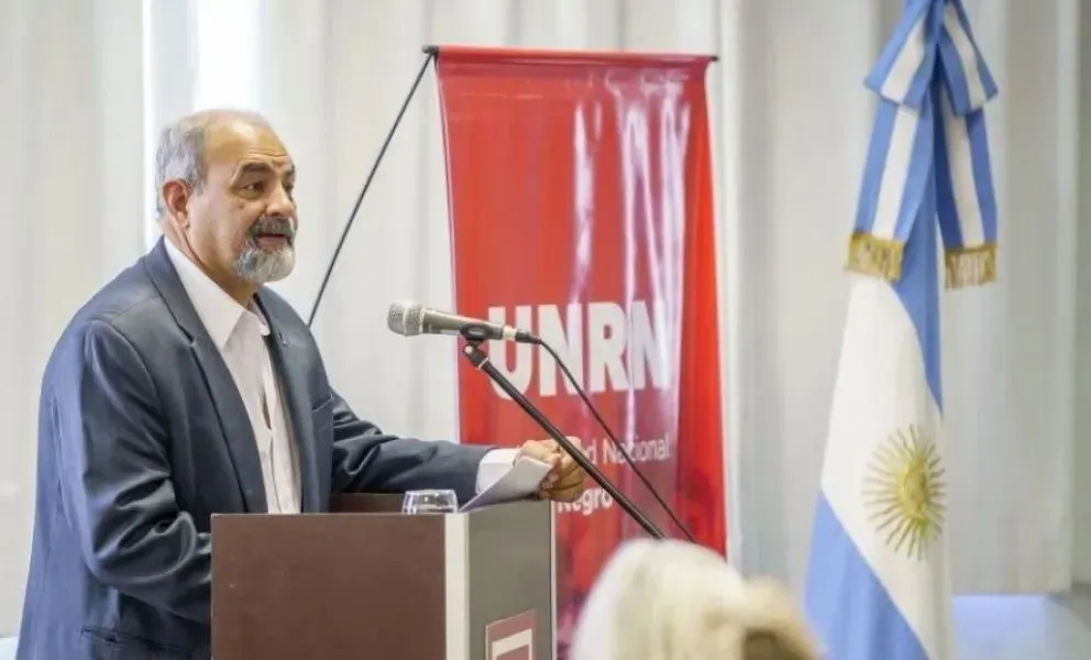 Caótico escenario: la Universidad de Río Negro podría cerrar en tres meses