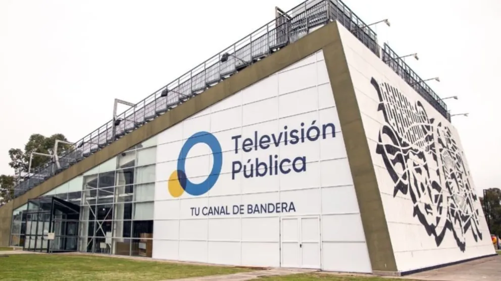 Ajustes sin fin: TV Pública y Radio Nacional siguen sin renovar contratos