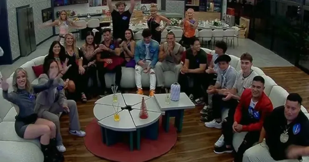 Una participante de Gran Hermano abandona la casa de sorpresa