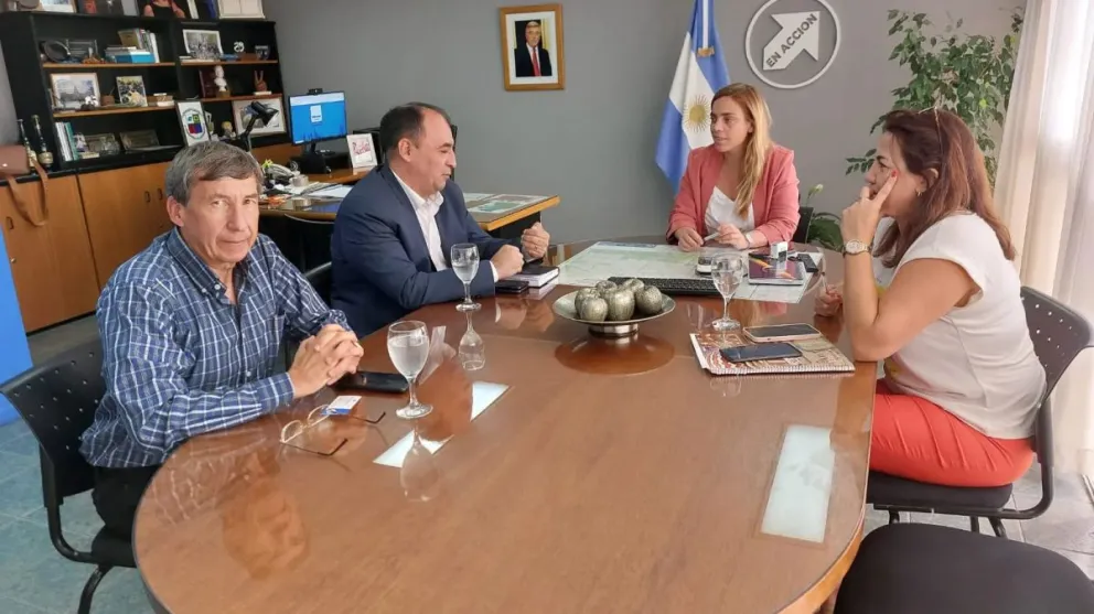 El ministro de Seguridad provincial visitó a Soria y otros intendentes del Alto Valle