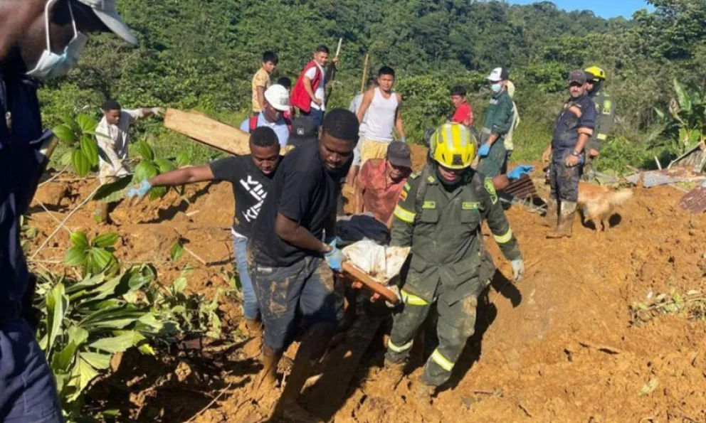 Video: alud en Colombia dejó al menos 34 muertos, en su mayoría niños 