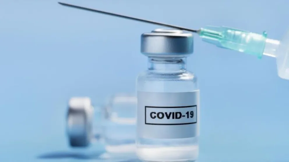 COVID-19: Un informe revela cuál fue la vacuna con mayor incidencia de efectos adversos graves