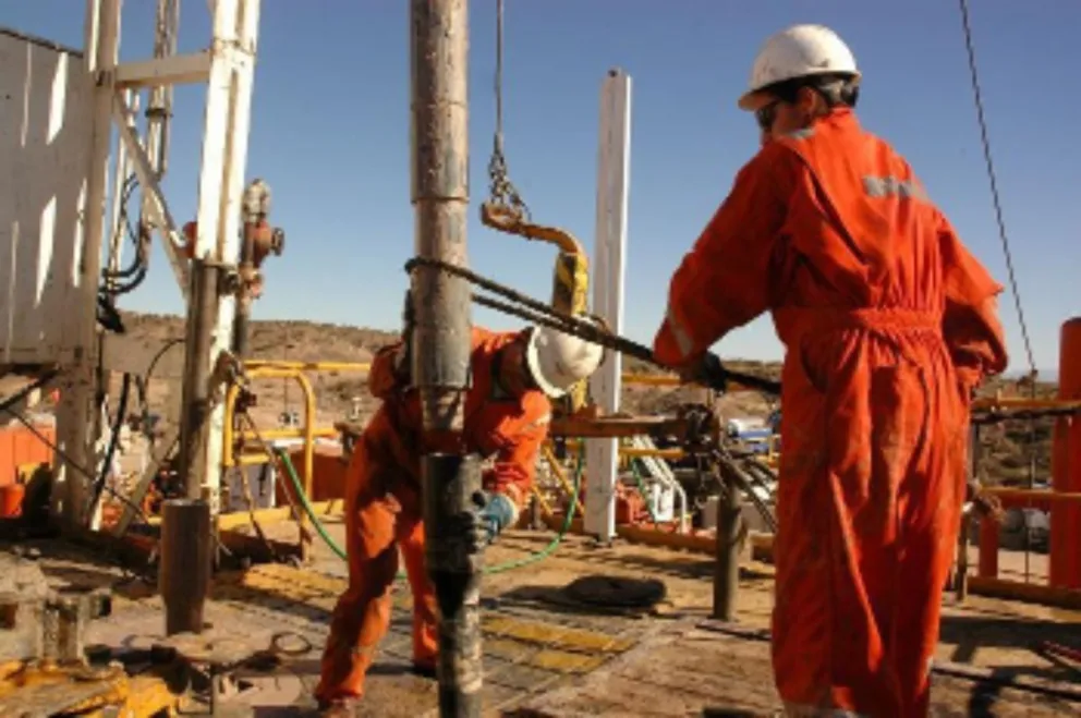 Paritarias: Petroleros logró un aumento del 47,6 por ciento