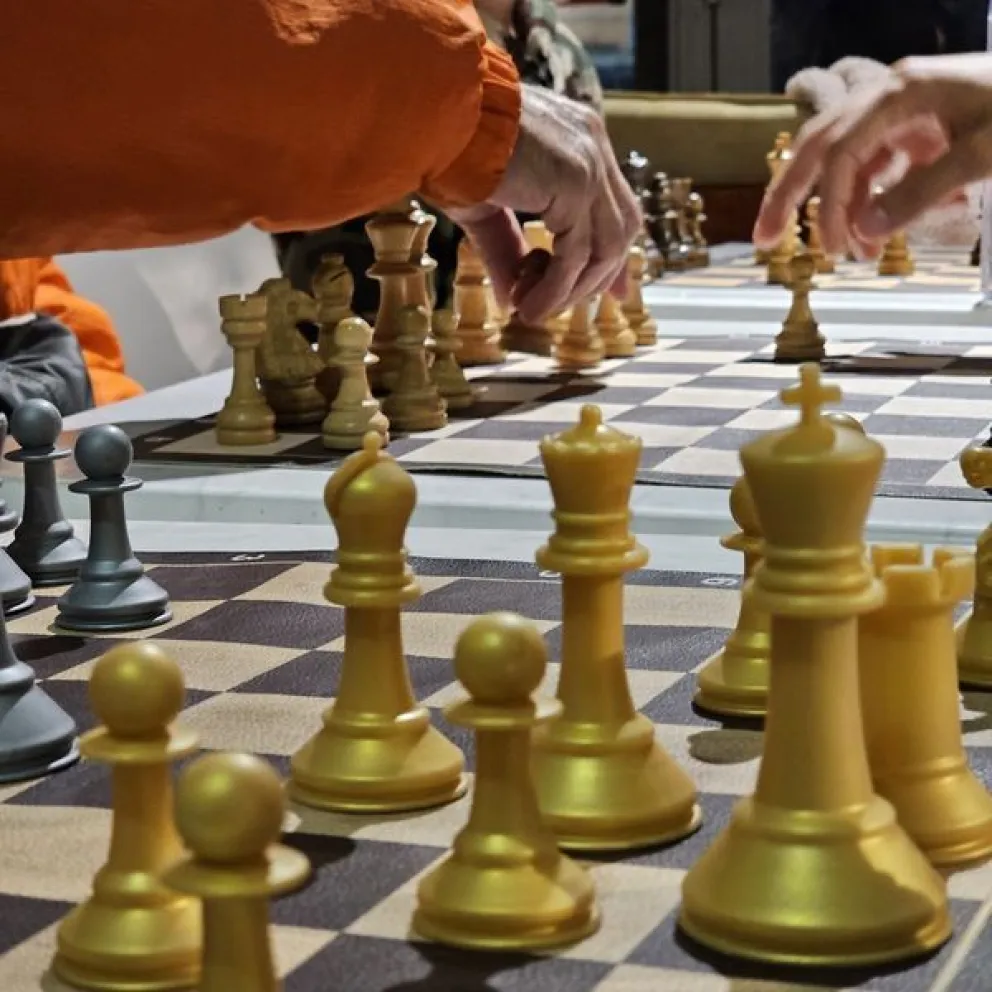 ¿Querés aprender a jugar ajedrez o mejorar tus habilidades? ¡Esta es tu oportunidad!