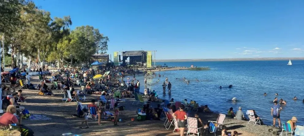 Se viene la Fiesta Provincial del Agua en el Lago Pellegrini