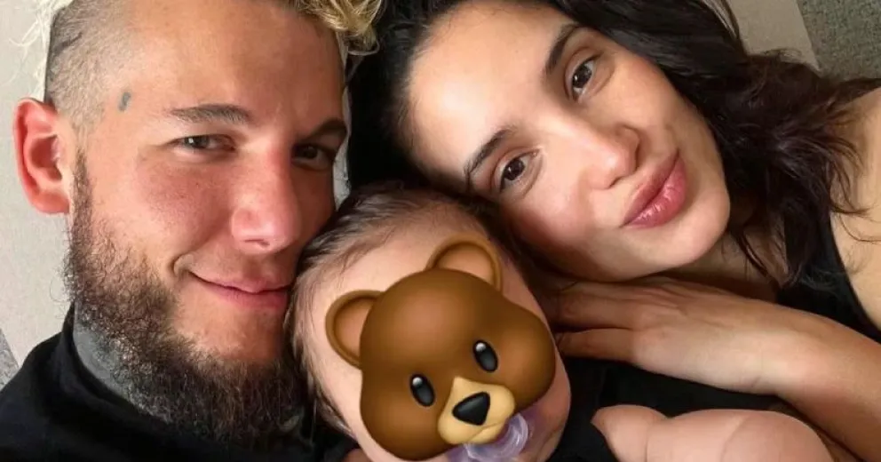 Alex Caniggia y Melody Luz comparten la primera clase de natación de Venezia