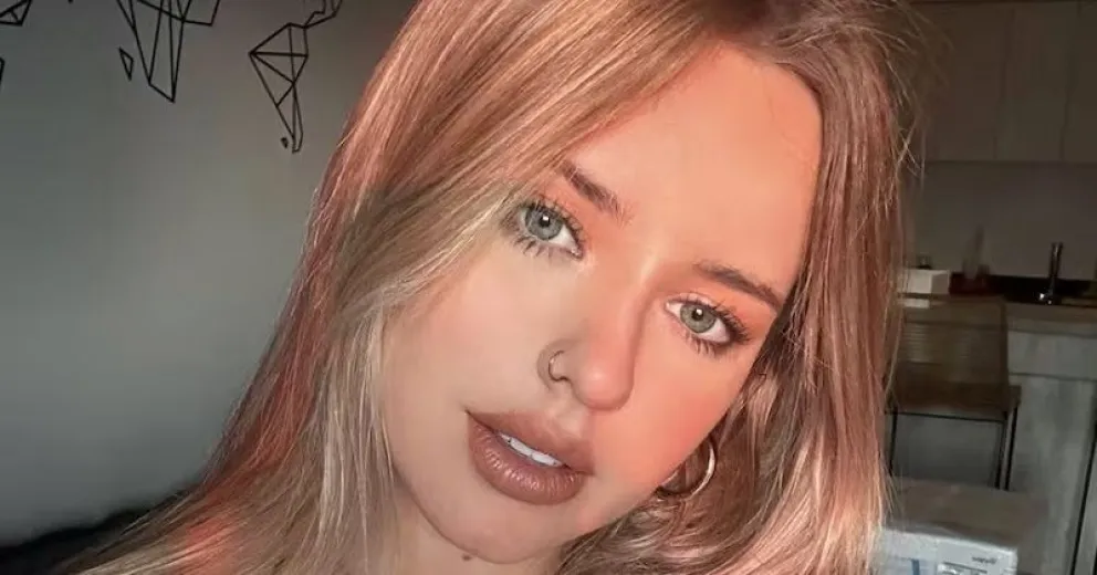 Sensualidad al máximo: Coty Romero revoluciona las redes con su microbikini