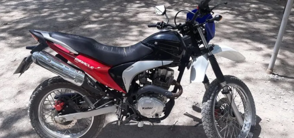 Una motocicleta robada en Neuquén fue recuperada en el Alto Valle