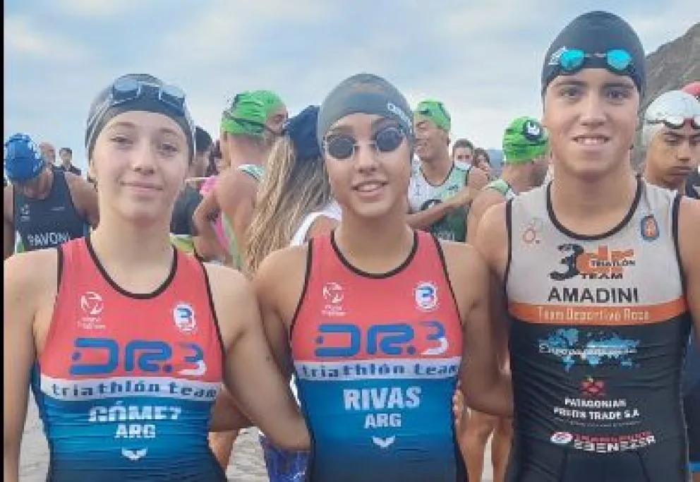 La escuela de Triatlón de Deportivo Roca fue protagonista en San Juan 
